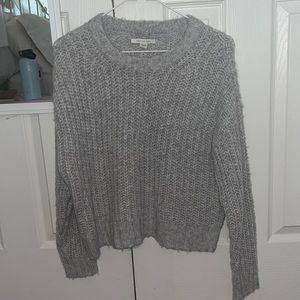 American eagle sweater, silver/gray/white